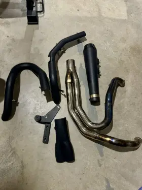 12121j Bassani Manufacturing - Road Rage 2-into-1 Long Megaphone Exhaust