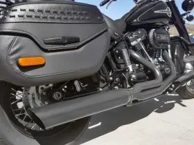 634z31b D And Exhaust Systmes Almost New Fat Cat D&d Only 4k On 2018-2024 Softtail
