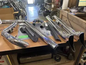 16893 Dual Vance And Hines Softail Exhaust 2 Into #16893