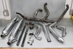 65679-00 Harley-davidson 2000-02 Heritage Springer Softail Fishtail Exhaust