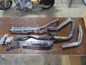 65825-06 Harley-davidson Stock Chrome 06-09 Dyna Fxd Head Pipe Slip-ons Complete Exhaust