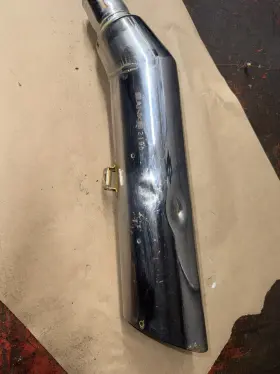 18430-mj8-671 Honda 84 85 Vf-500c Magna Oem Left Exhaust Muffler