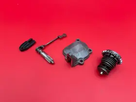 19300-ksr-730 Honda 2005 - 2007 Cr125r Cr125 Oem Exhaust Power Valve Tie Rod Governor Cover