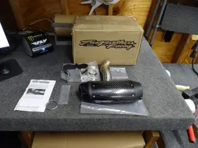 Two Brothers Racing 005-1420405-s1b Tbr S1r 3k Carbon Fiber Exhaust Muffler Kawasaki Ninja 650r Er-6n 2006-2011