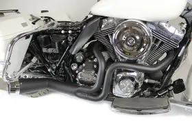 29-0034 V-twin Manufacturing Harley Black Exhaust Flt 1985-2005 Offset Megaphone 2 Into 1 Ce