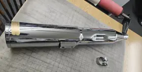 16443 Vance & Hines Left Side Only And 40th Anniversary Hi-output 17-24 Touring Flh/flt