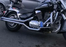 Lc1500 Vance & Hines 18283 And Intruder Long Shots