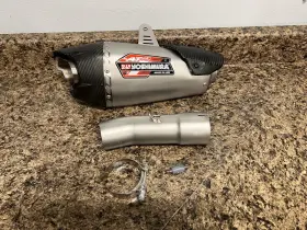 11182bp521 Yoshimura At2 Slip On Exhaust For 2017-2024 Gsxr1000 Part #